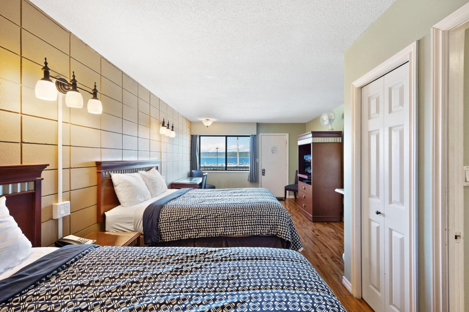 Big Rock Motel Campbell River Buitenkant foto