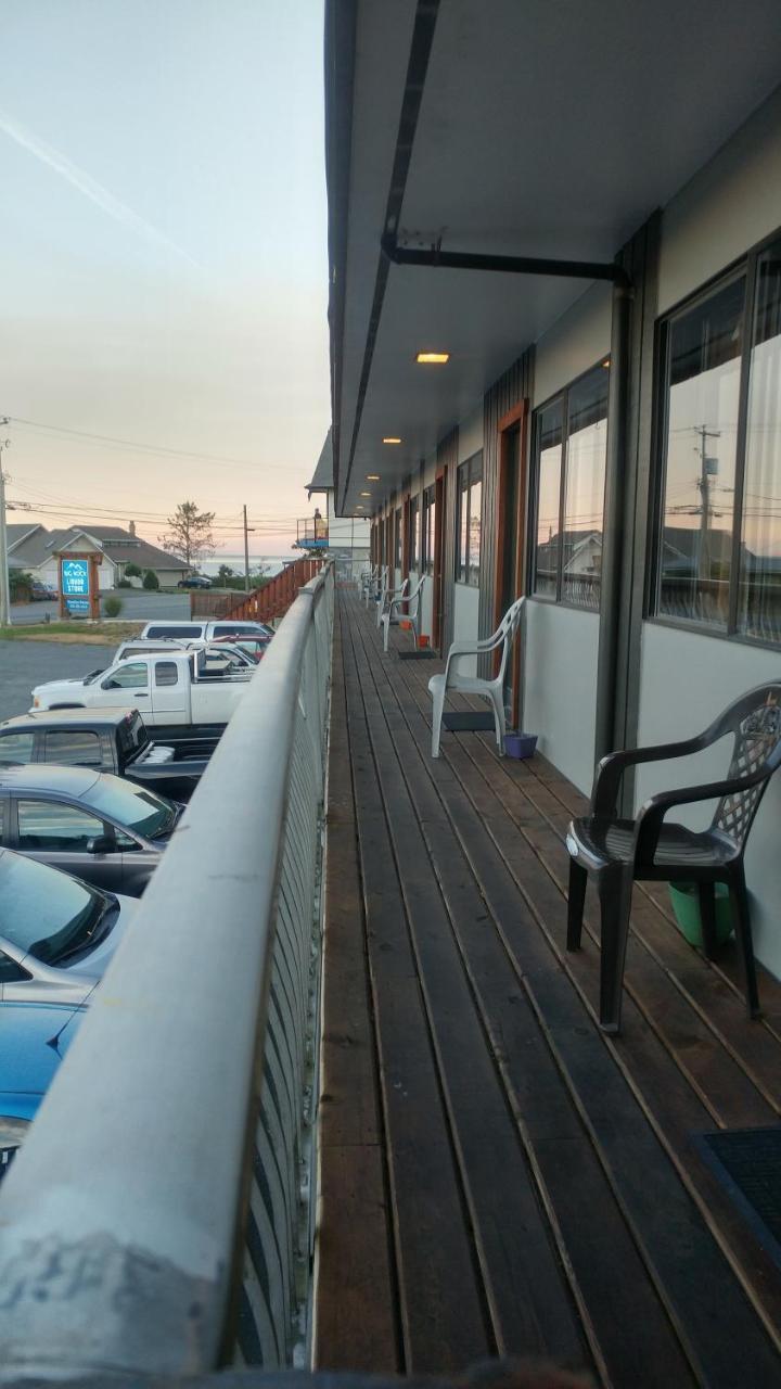 Big Rock Motel Campbell River Buitenkant foto